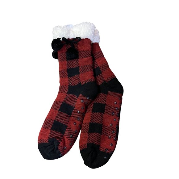 Bass Pro Slipper Socks NEW No Tags Red Black Plaid Fleece Lined Non-Slip - Picture 2 of 9